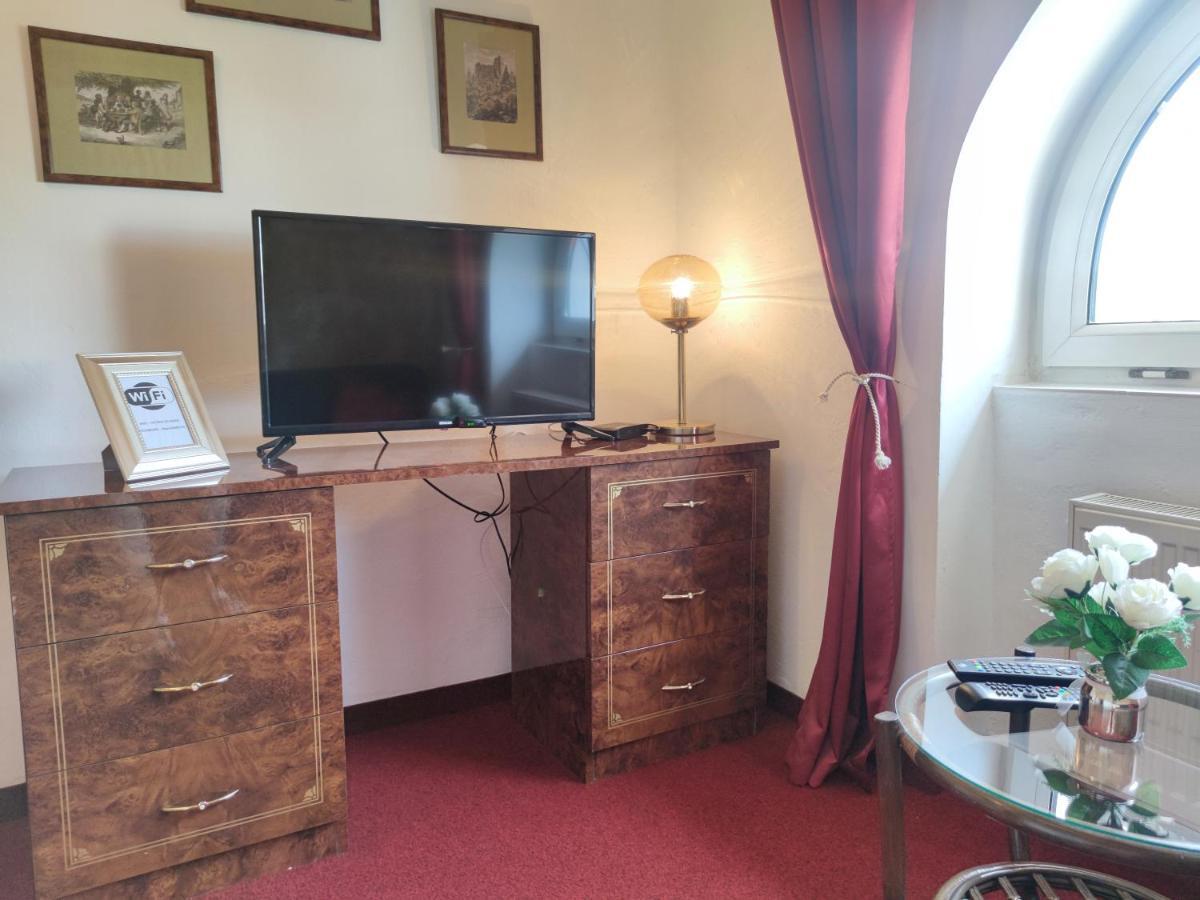 Hotel Dejmalik Litoměřice エクステリア 写真
