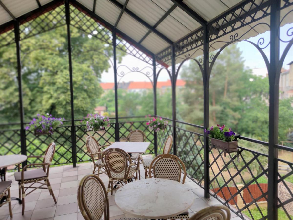 Hotel Dejmalik Litoměřice エクステリア 写真