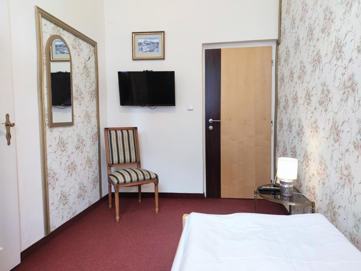 Hotel Dejmalik Litoměřice エクステリア 写真